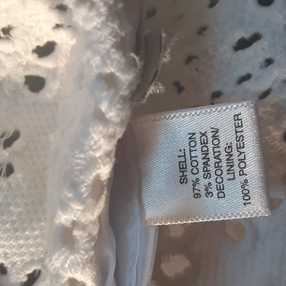 Ann Taylor White Eyelet Floral Cutout Blazer Jacket | Size 6 | Spring Chic - Picture 8 of 12